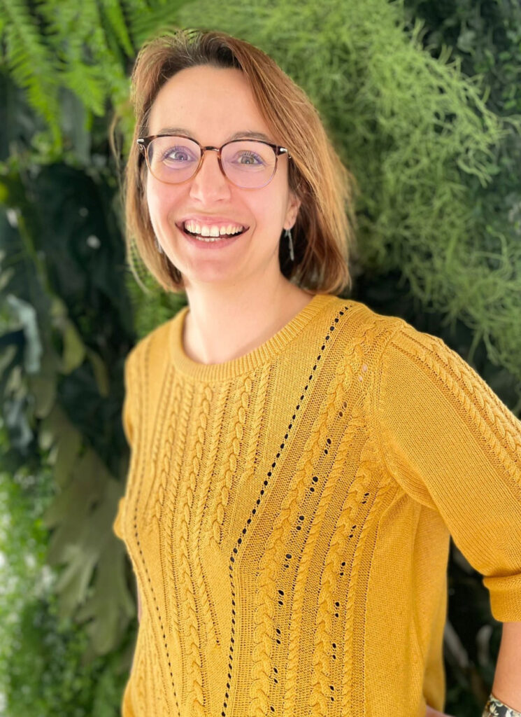 Portrait de Claire Germain, fondatrice de Clairver, spécialiste du conseil en entreprise du paysage et sensibilisation à la biodiversité